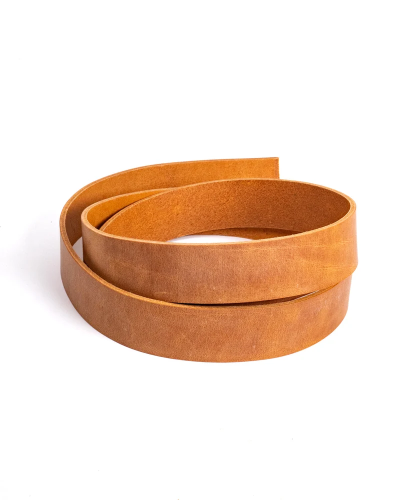 Limited Collection belt strap | Thick and sturdy leather with a matte and wax finish