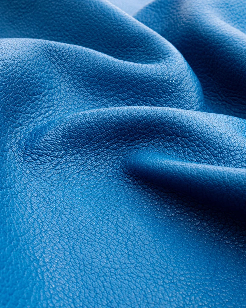 Chèvre Breteuil collection | Shrunken goat leather with natural grain