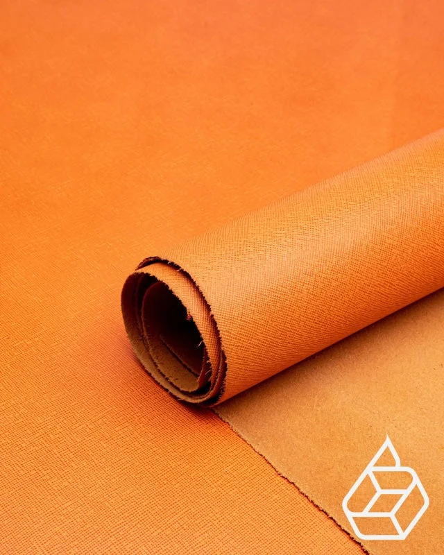 Saffiano collection | Sturdy calf leather with exclusive print