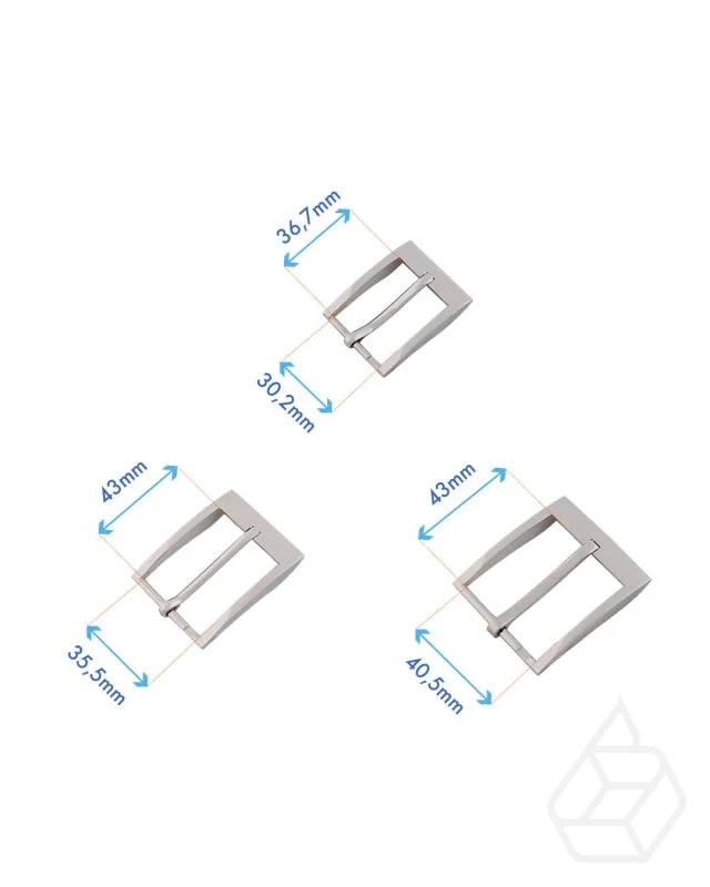 Rectangular, sleek buckle | Silver | 3 inner sizes