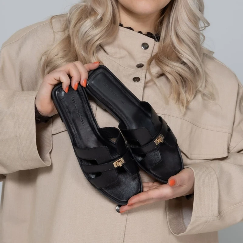 WOMEN'S WORLD - BLACK