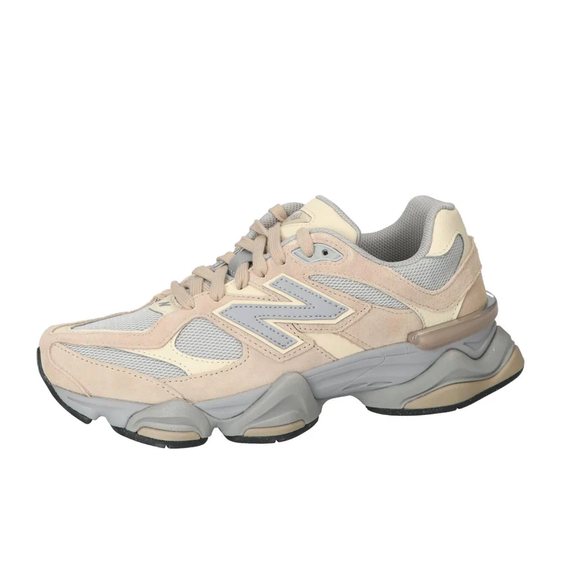 Sneakers, Taupe