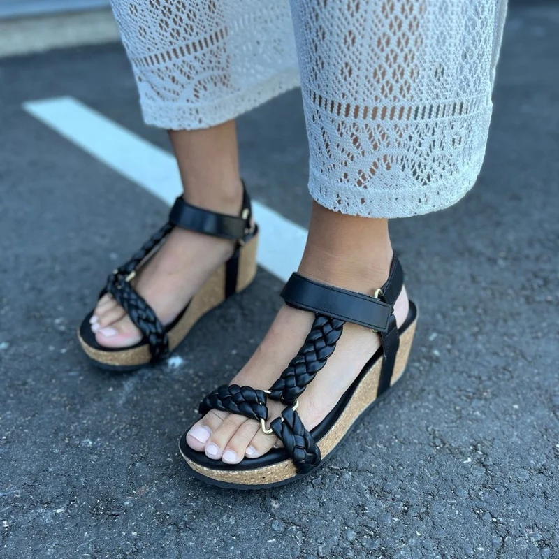 WOVEN LADY - BLACK