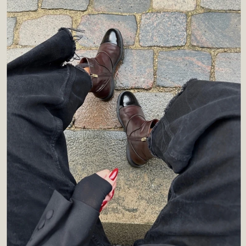 THE MAGIC BOOT - DARK BROWN W PATENT TOE