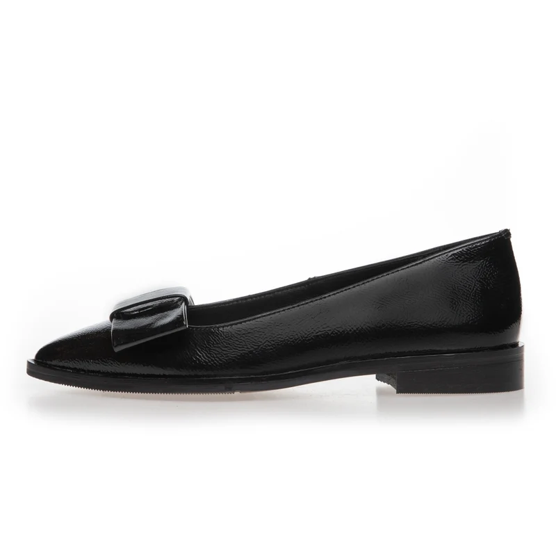 KEEP DREAMING PATENT - BLACK