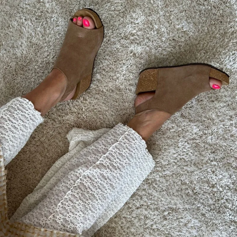 NEW COACHELLA SUEDE - BEIGE