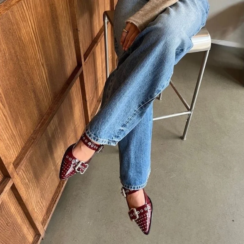FUTURE VIBES PATENT - Bordo