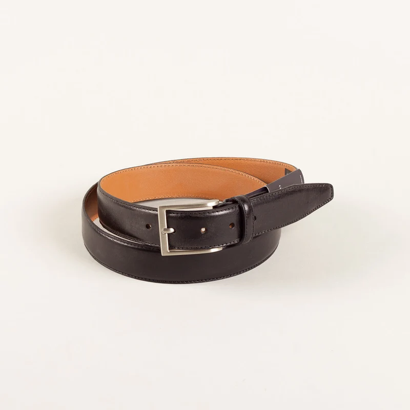 Luxury leather belt - black