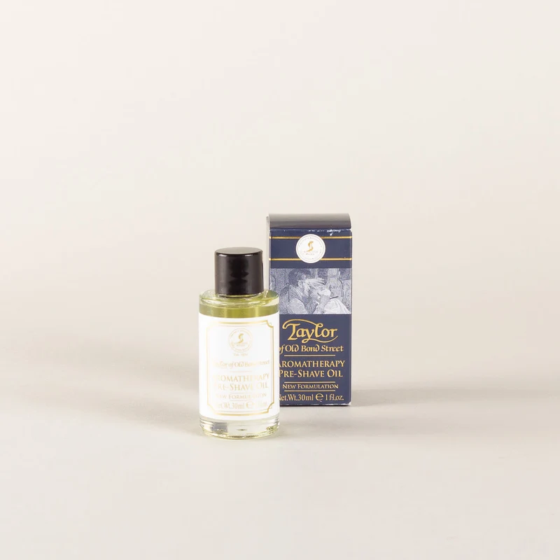 Pre-shave oil