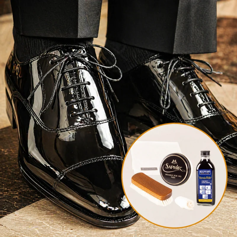 Care set for patent leather