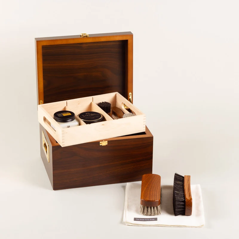 Shoe care valet Saphir - walnut