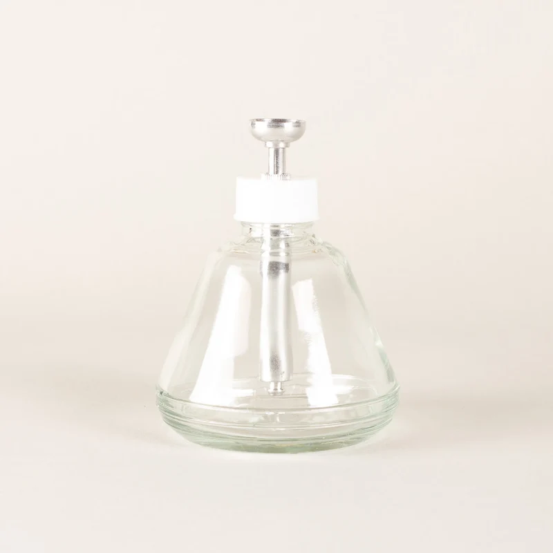 Glass water dispenser for mirror shining