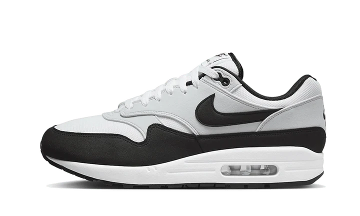 Nike Air Max 1 Black White